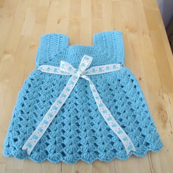 Taller de ABU handmade blue baby dress (crochet) - Picture 1 of 13